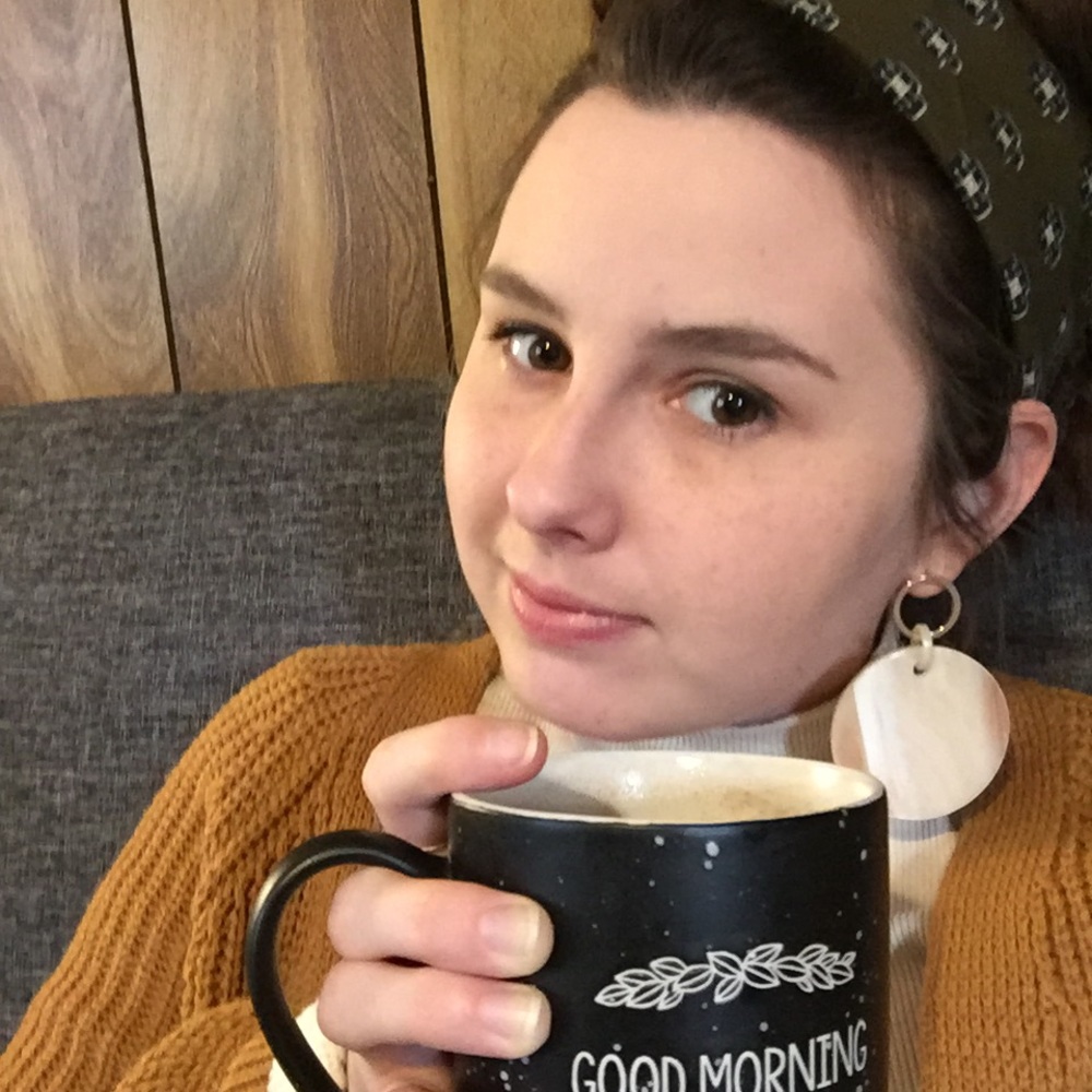 Meet your Posher, Amie